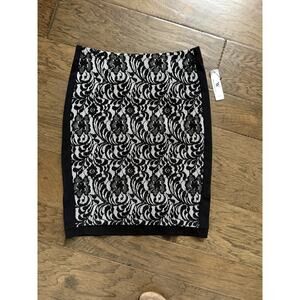 Worthington Petite‎ Black Lace Pencil Skirt - Size 2P